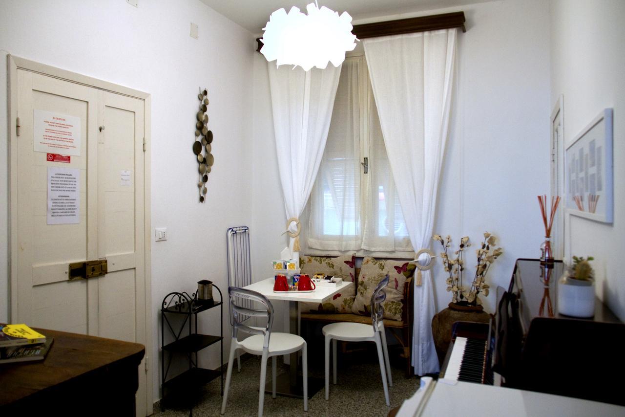 Guesthouse Rollando فيرناتْسا المظهر الخارجي الصورة